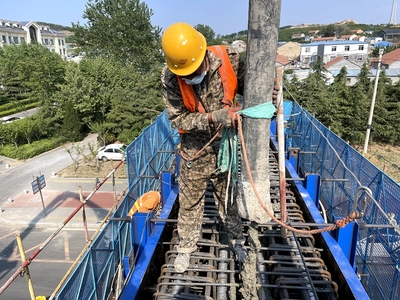煙臺(tái)城市快速路山海路建設(shè)工程首榀蓋梁澆筑完成